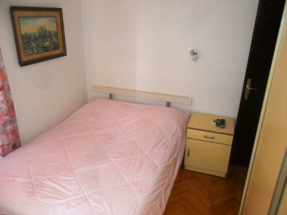 Dube Apartment *